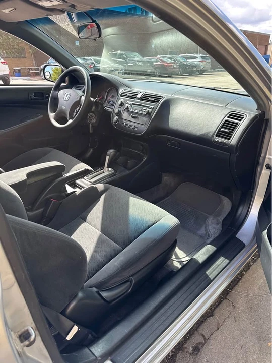 2005 Honda Civic 7th Gen - Image 10 of 14