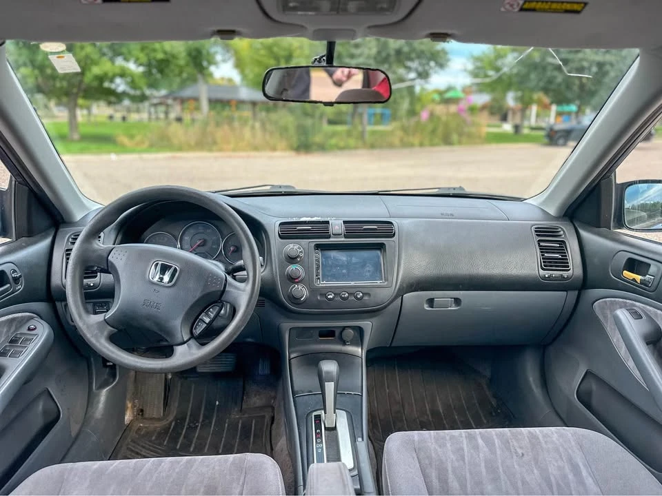 2005 Honda Civic 7th Gen - Image 8 of 12