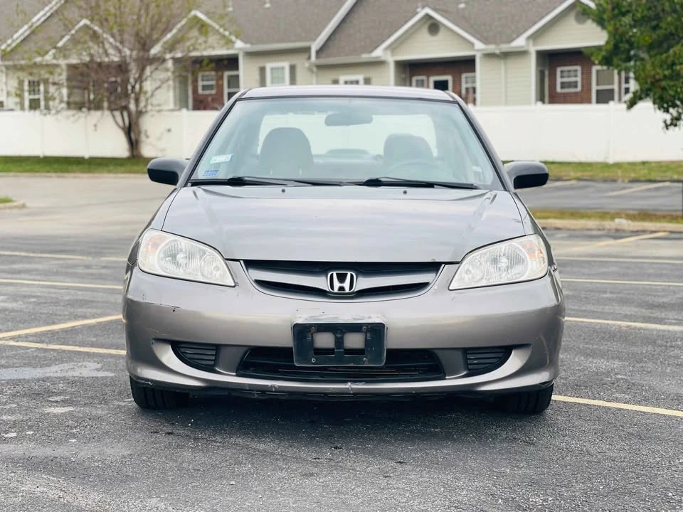 2005 Honda Civic 7th Gen - Image 2 of 18