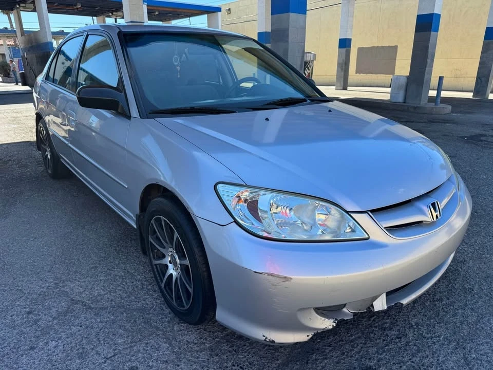 2005 Honda Civic 7th Gen - Image 3 of 20