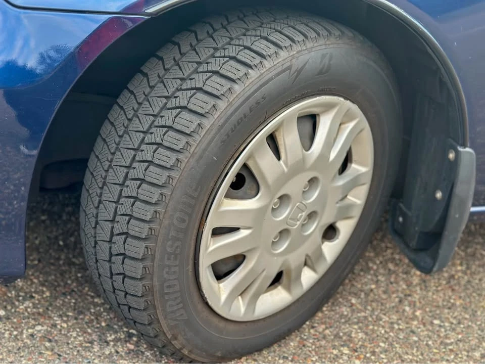 2005 Honda Civic 7th Gen - Image 11 of 12