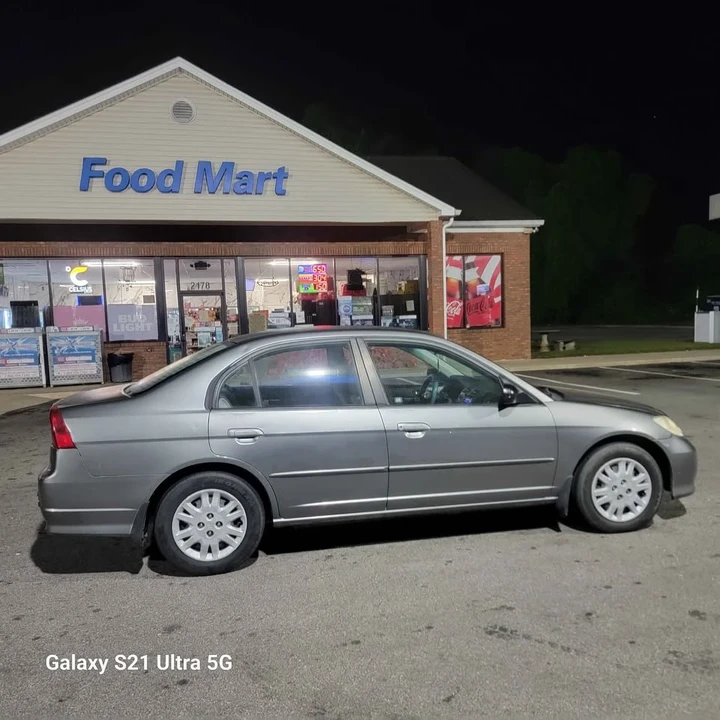 2005 Honda Civic 7th Gen - Image 2 of 5