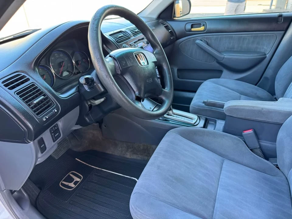 2005 Honda Civic 7th Gen - Image 17 of 20