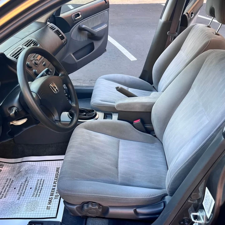2005 Honda Civic 7th Gen - Image 9 of 19
