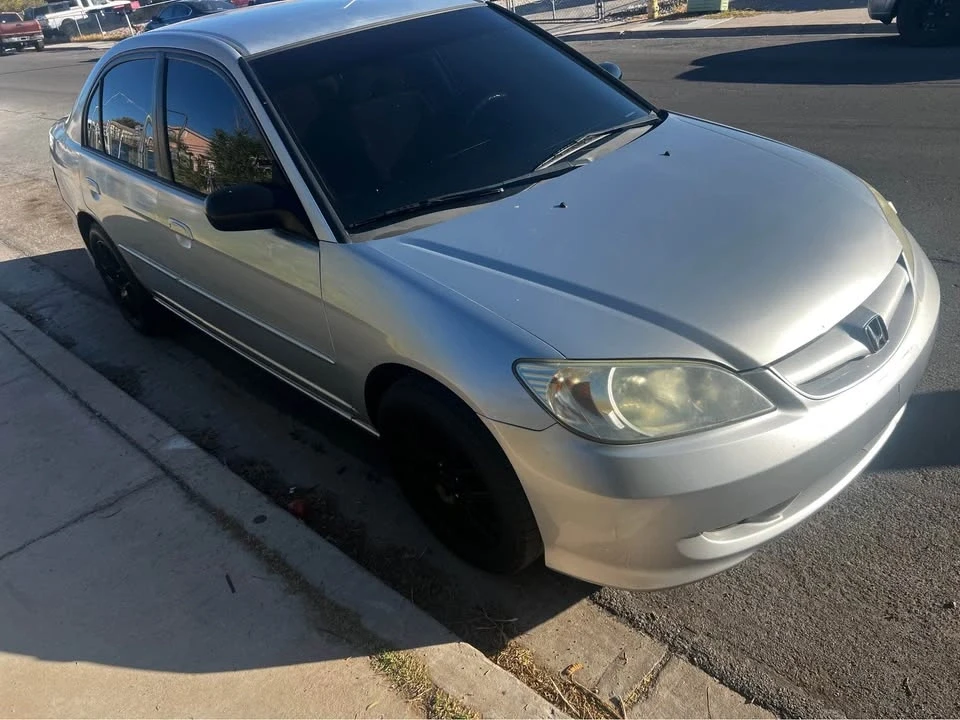 2005 Honda Civic 7th Gen - Image 2 of 2