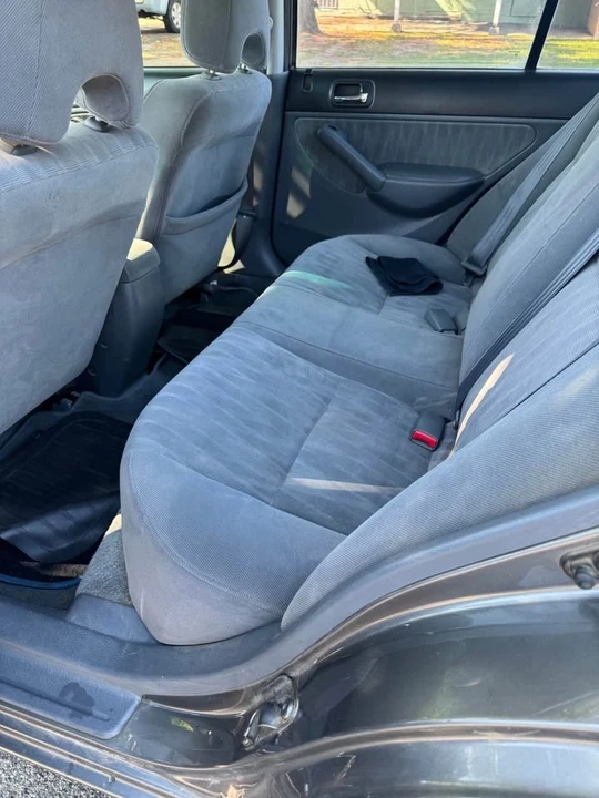 2005 Honda Civic 7th Gen - Image 9 of 10
