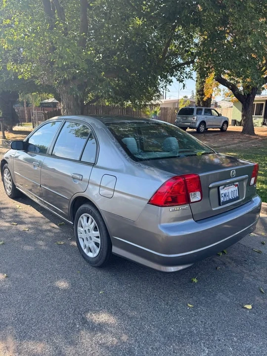 2005 Honda Civic 7th Gen - Image 6 of 10