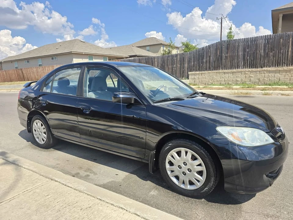 2005 Honda Civic 7th Gen - Image 2 of 6
