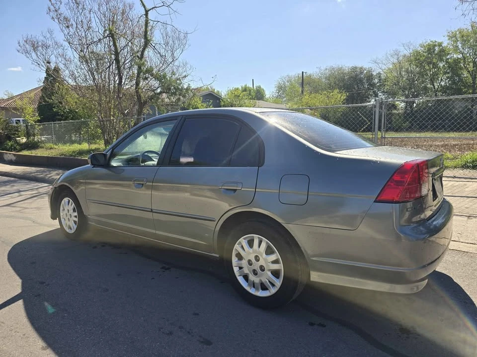 2005 Honda Civic 7th Gen - Image 3 of 8