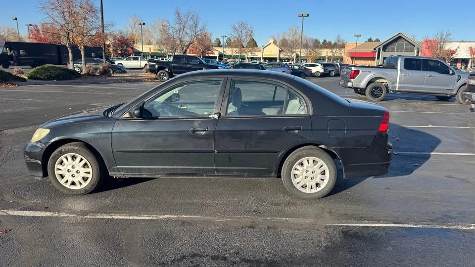 2005 Honda Civic 7th Gen - Image 7 of 10