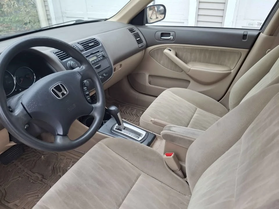 2005 Honda Civic 7th Gen - Image 4 of 7