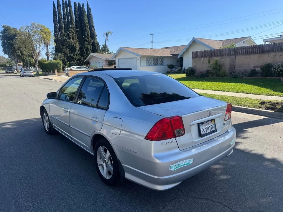 2005 Honda Civic 7th Gen - Image 10 of 11