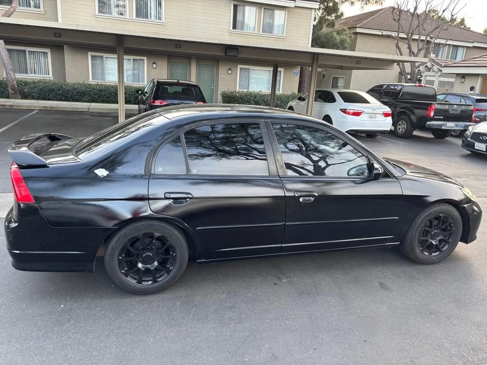 2005 Honda Civic 7th Gen - Image 4 of 8