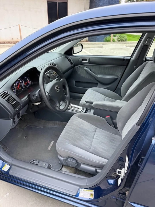 2005 Honda Civic 7th Gen - Image 12 of 13
