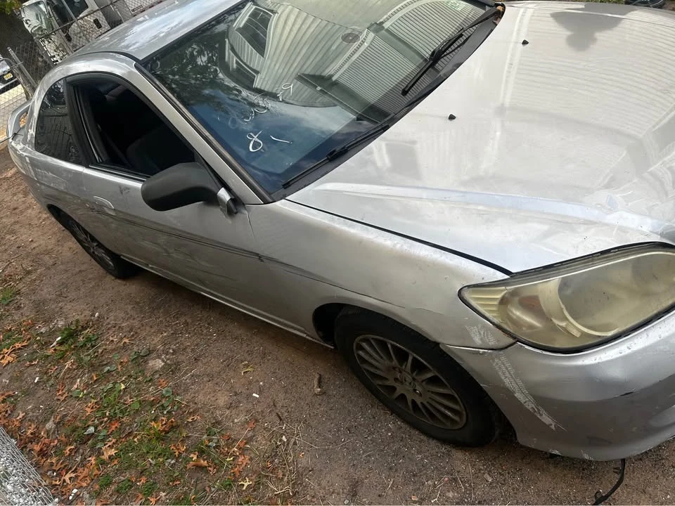 2005 Honda Civic 7th Gen - Image 3 of 6