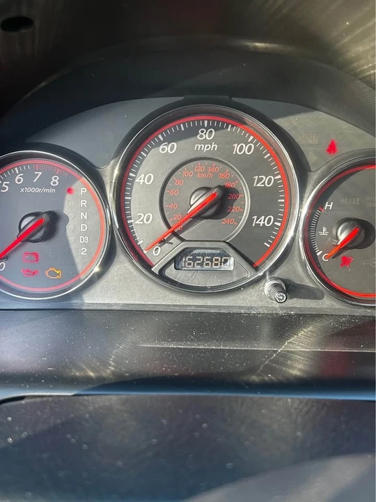 2005 Honda Civic 7th Gen - Image 2 of 5
