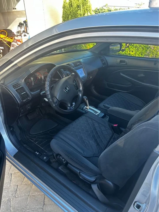 2005 Honda Civic 7th Gen - Image 4 of 5