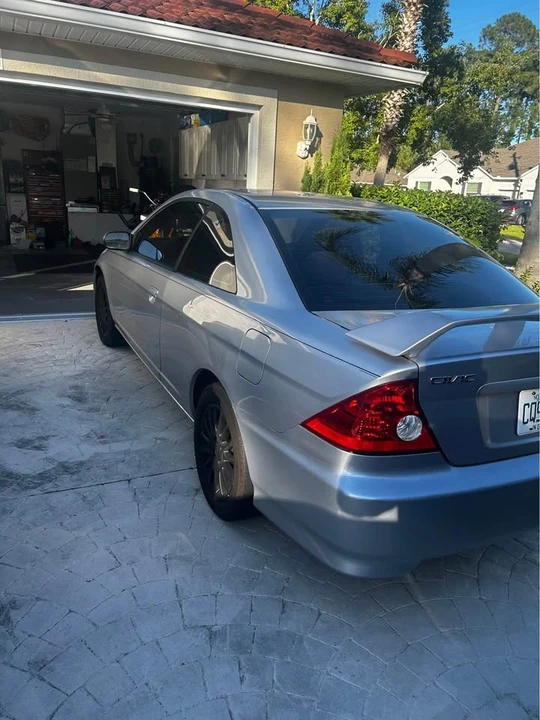 2005 Honda Civic 7th Gen - Image 5 of 5