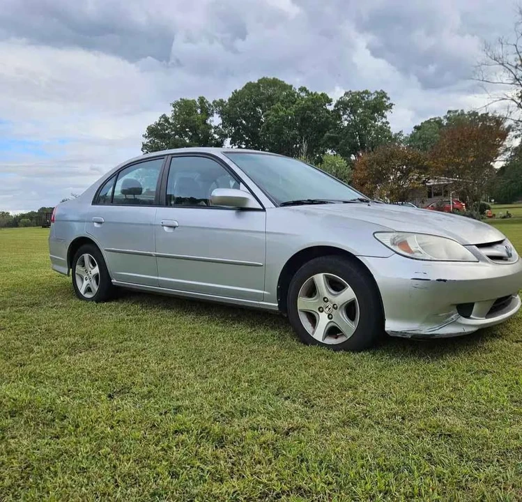 2005 Honda Civic 7th Gen - Image 9 of 9
