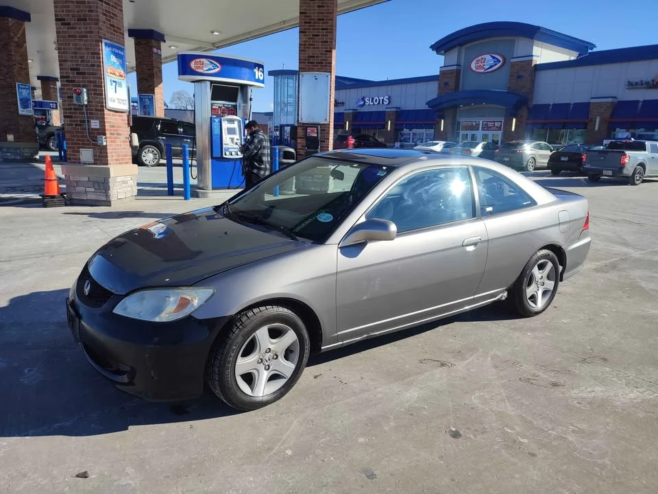 2005 Honda Civic 7th Gen - Image 5 of 7