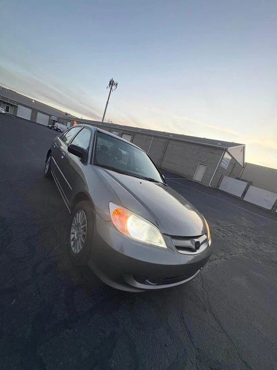 2005 Honda Civic 7th Gen - Image 12 of 14