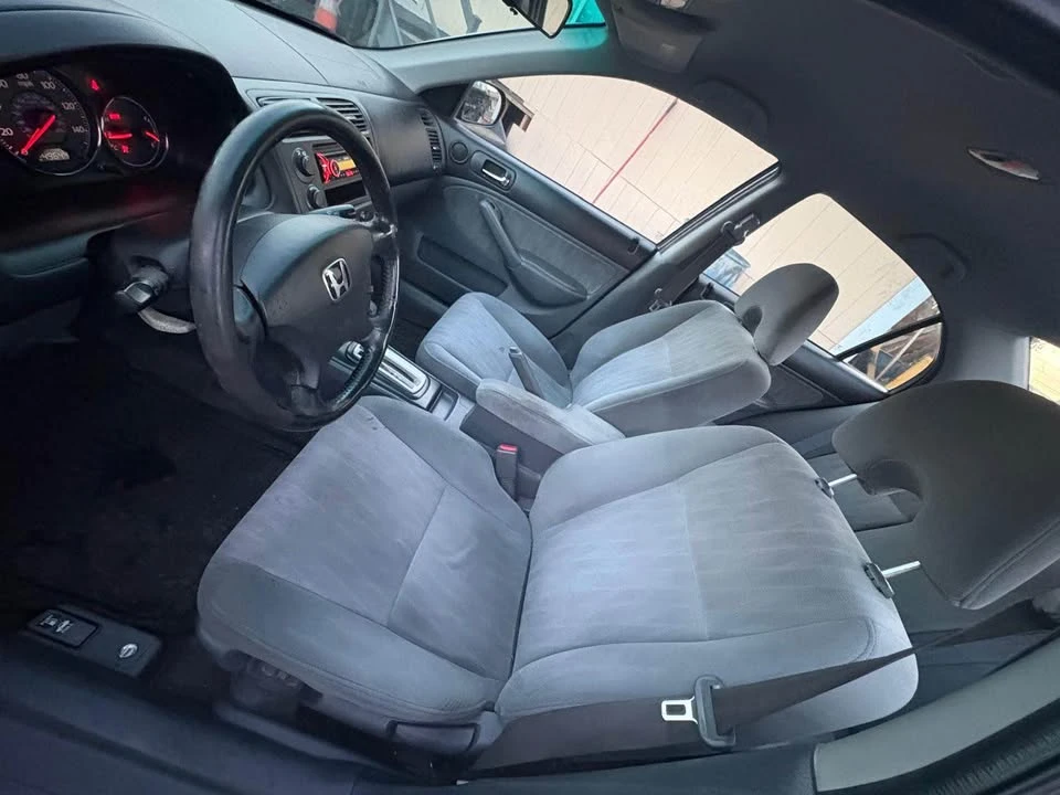 2005 Honda Civic 7th Gen - Image 4 of 14