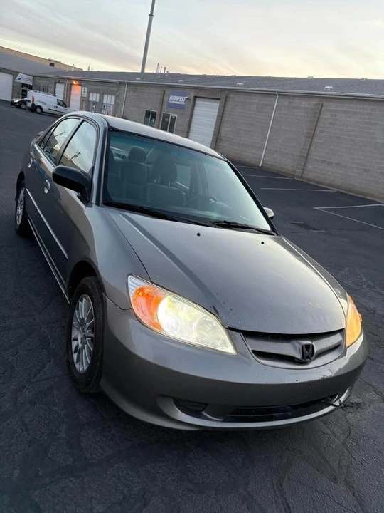 2005 Honda Civic 7th Gen - Image 10 of 14