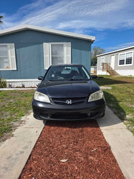 2005 Honda Civic 7th Gen - Image 2 of 6