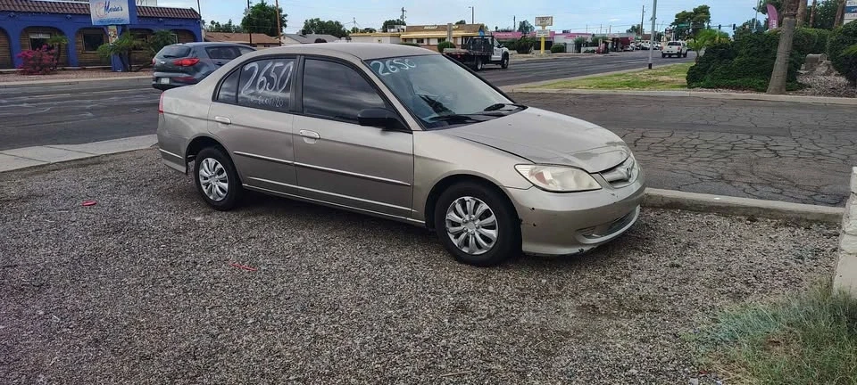 2005 Honda Civic 7th Gen - Image 2 of 8