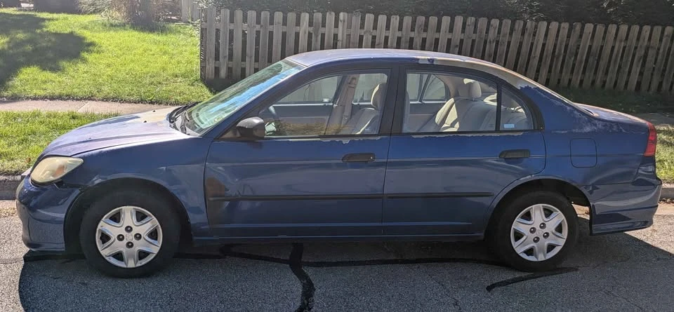 2005 Honda Civic 7th Gen - Image 2 of 12