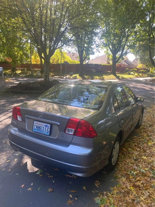 2005 Honda Civic 7th Gen - Image 6 of 7