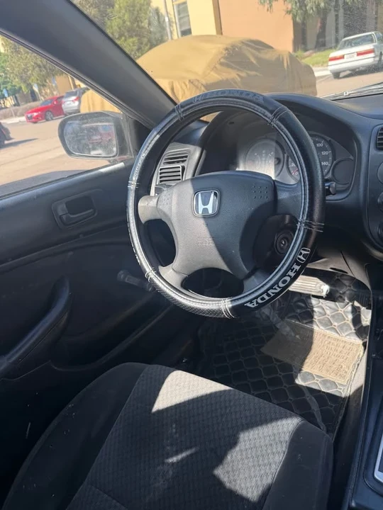 2005 Honda Civic 7th Gen - Image 7 of 8