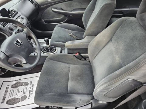 2005 Honda Civic 7th Gen - Image 11 of 14