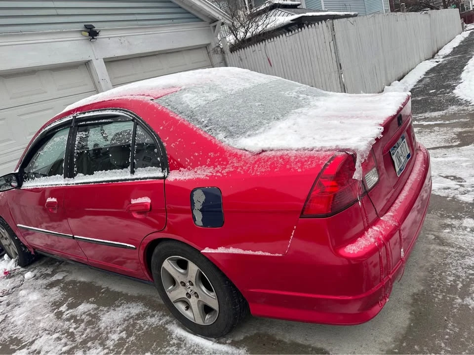 2005 Honda Civic 7th Gen - Image 2 of 6