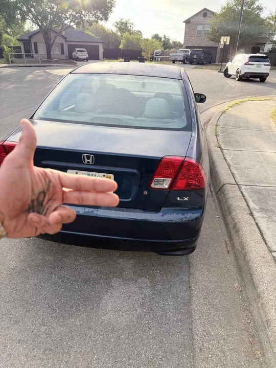 2005 Honda Civic 7th Gen - Image 4 of 7