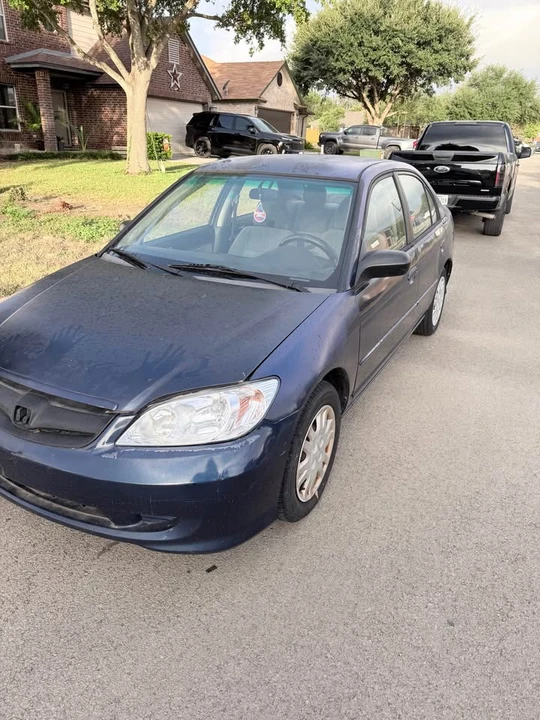 2005 Honda Civic 7th Gen - Image 2 of 7