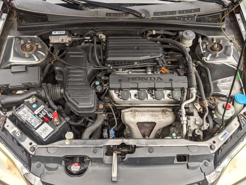 2005 Honda Civic 7th Gen - Image 11 of 13