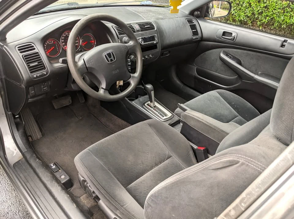 2005 Honda Civic 7th Gen - Image 6 of 13