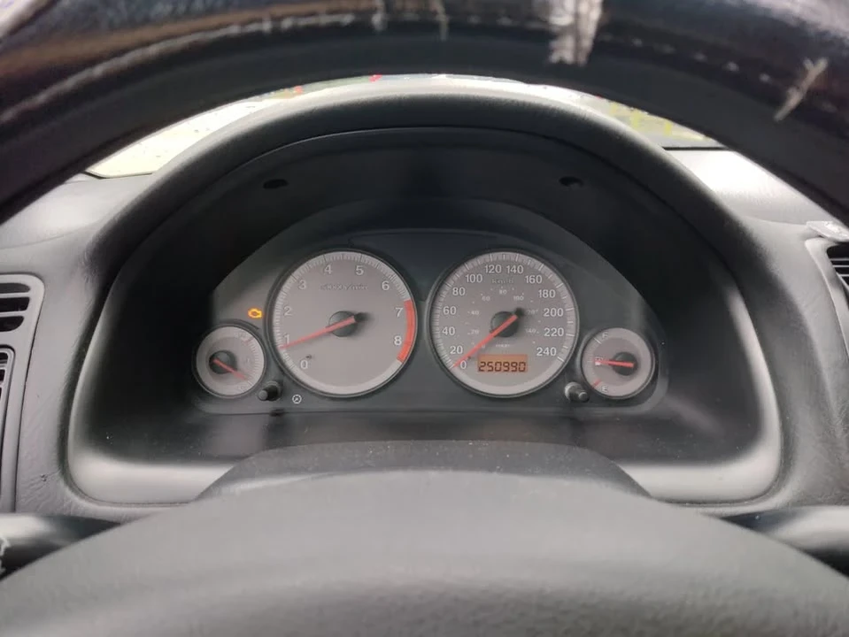 2005 Honda Civic 7th Gen - Image 11 of 17