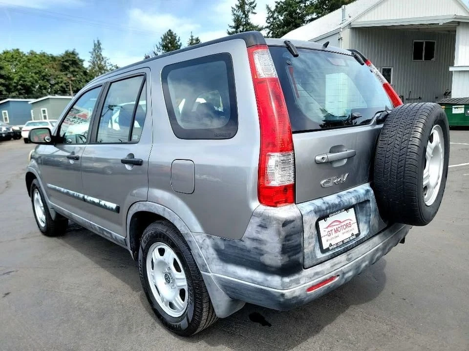 2005 Honda CR-V 2nd Gen - Image 6 of 18