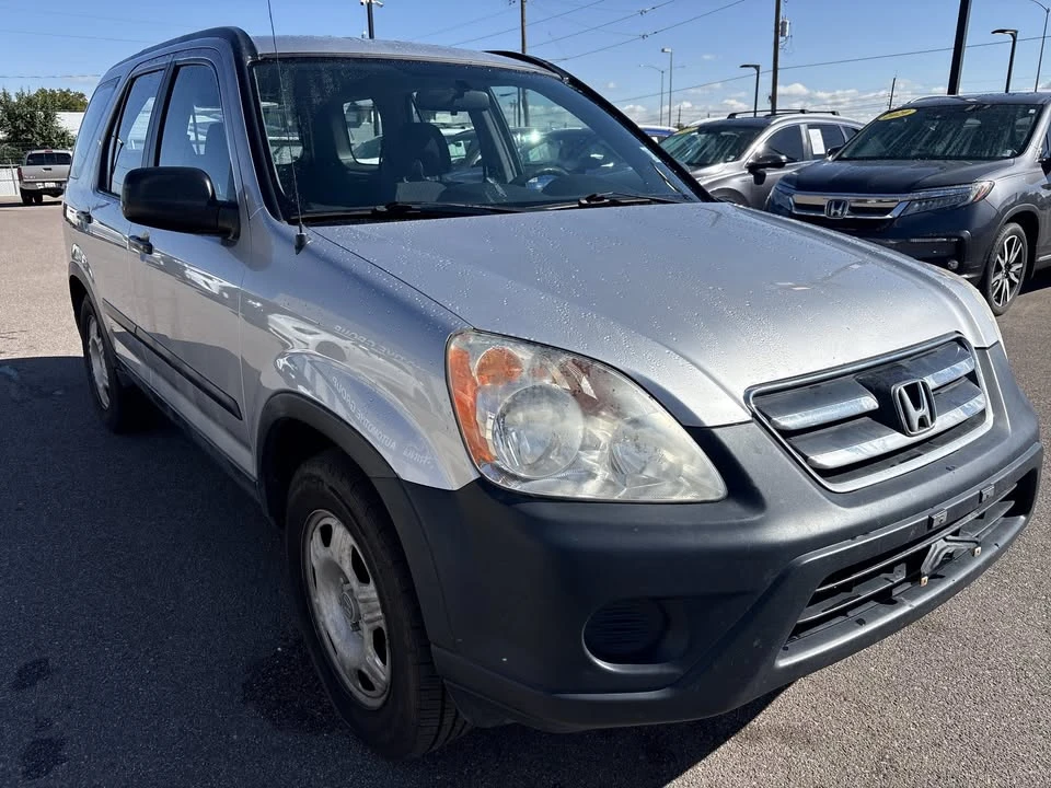 2005 Honda CR-V 2nd Gen - Image 13 of 19