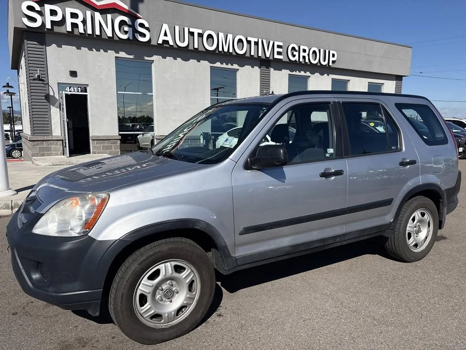 2005 Honda CR-V 2nd Gen - Image 2 of 19