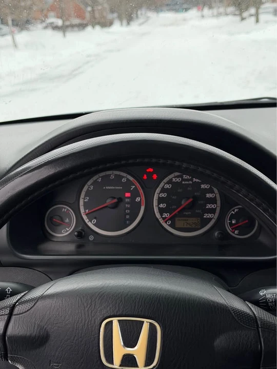 2005 Honda CR-V 2nd Gen - Image 7 of 8