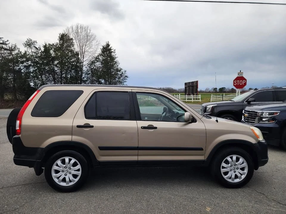 2005 Honda CR-V 2nd Gen - Image 7 of 20