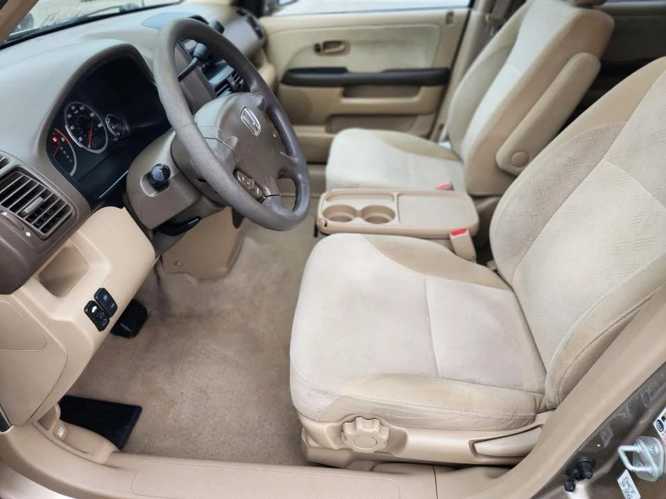 2005 Honda CR-V 2nd Gen - Image 10 of 20