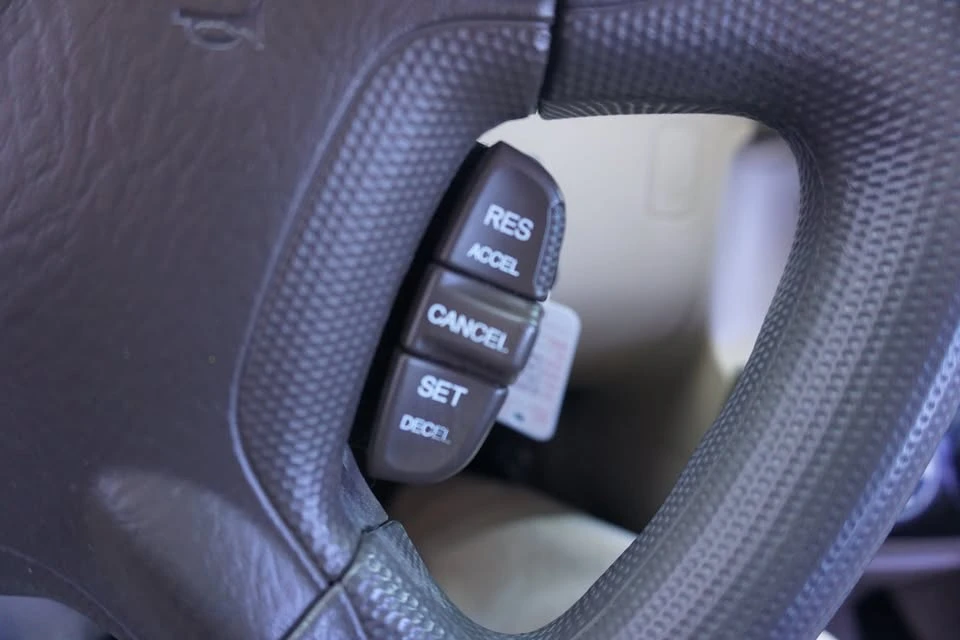 2005 Honda CR-V 2nd Gen - Image 13 of 15