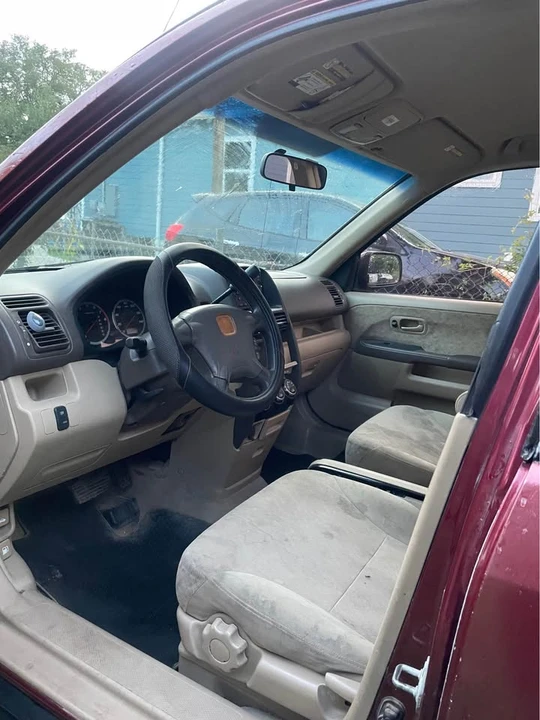 2005 Honda CR-V 2nd Gen - Image 13 of 14