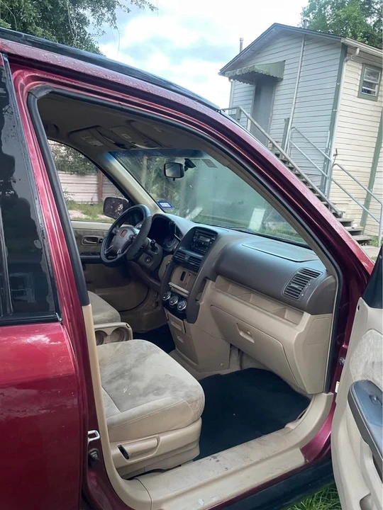 2005 Honda CR-V 2nd Gen - Image 12 of 14
