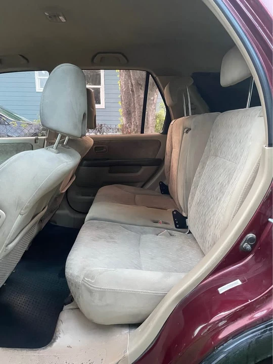 2005 Honda CR-V 2nd Gen - Image 11 of 14