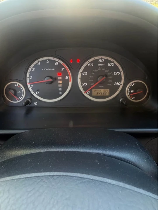 2005 Honda CR-V 2nd Gen - Image 2 of 7